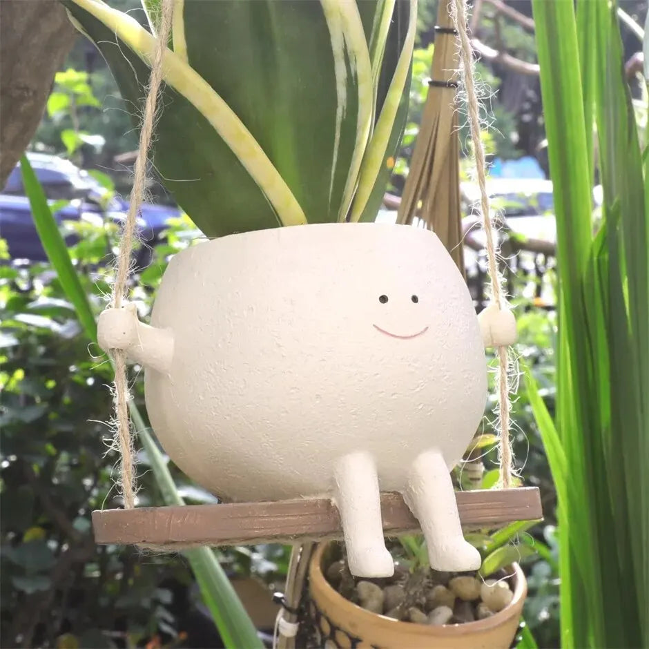 Smiley face hanging planter